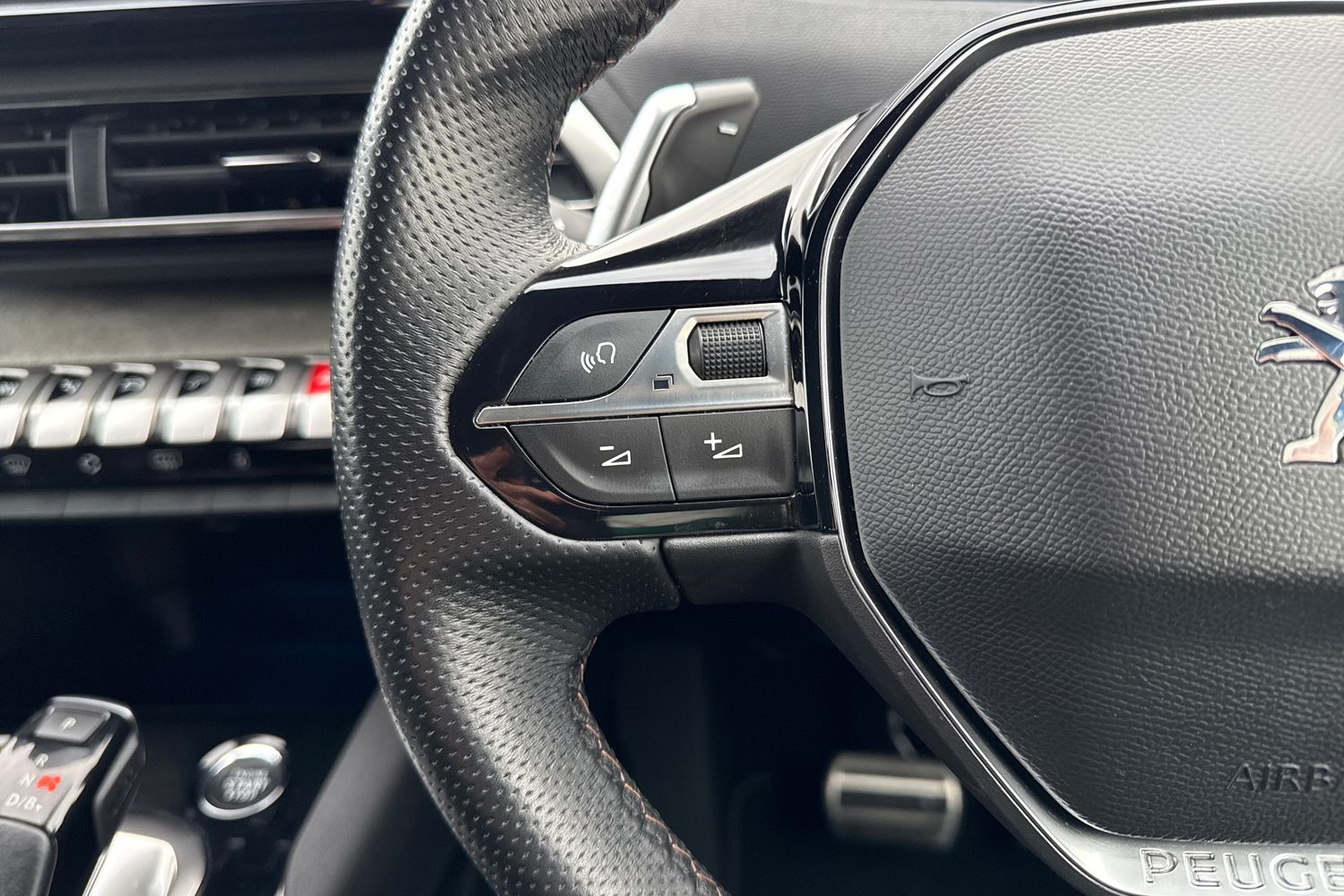 Used Peugeot 3008 2022 for sale - 76922997: Photo 39