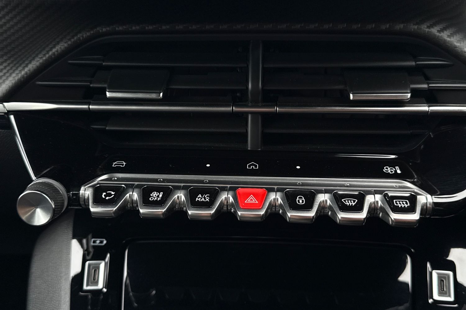 Used Peugeot 208 2024 for sale - 78078945: Photo 31