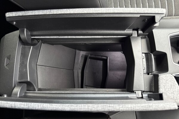 Used Peugeot 3008 2024 for sale - 75995851: Photo 56