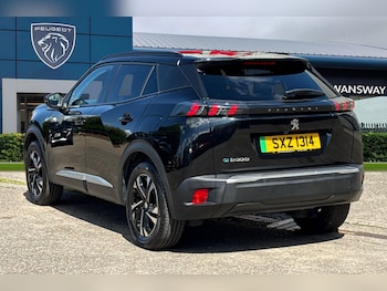 Used Peugeot 2008 2023 for sale - 78502125: Photo