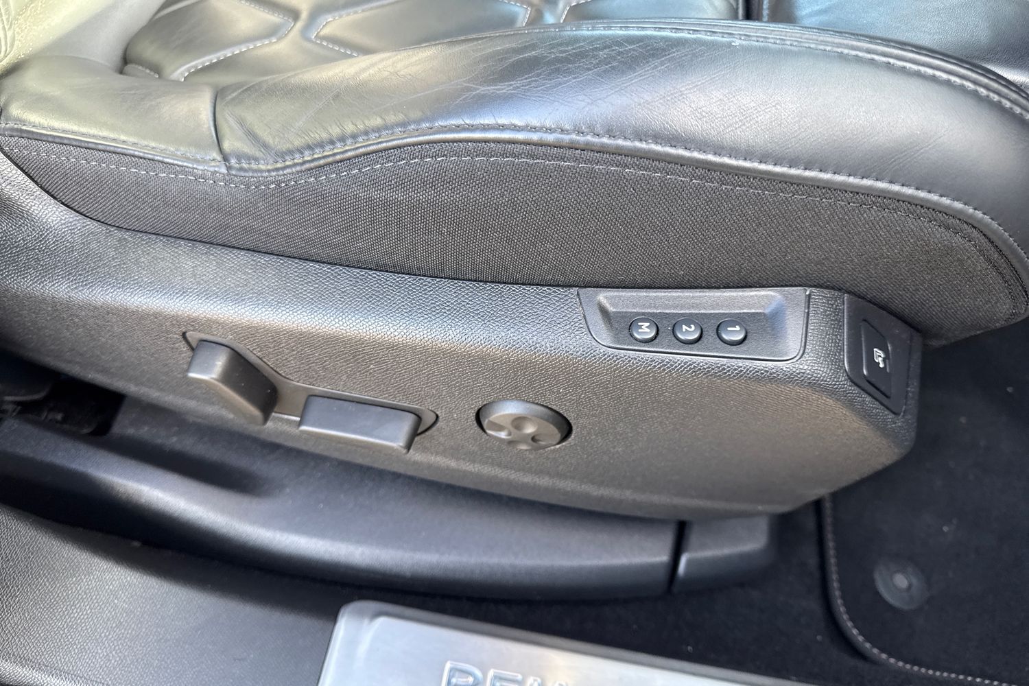 Used Peugeot 3008 2022 for sale - 77842787: Photo 40