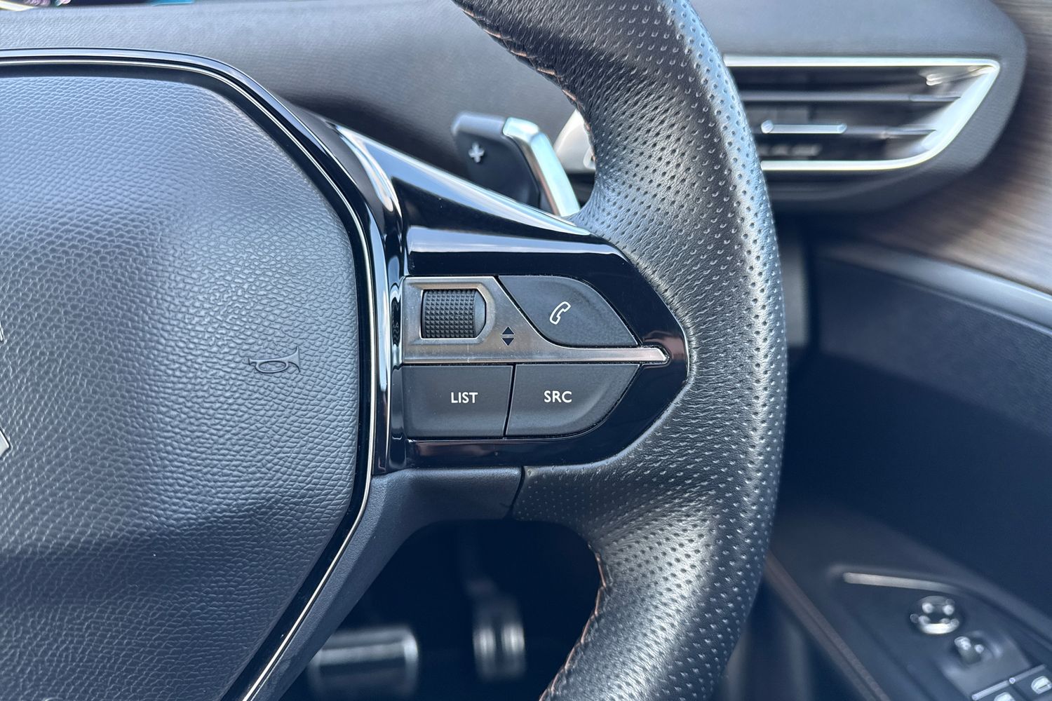 Used Peugeot 3008 2022 for sale - 77842787: Photo 44