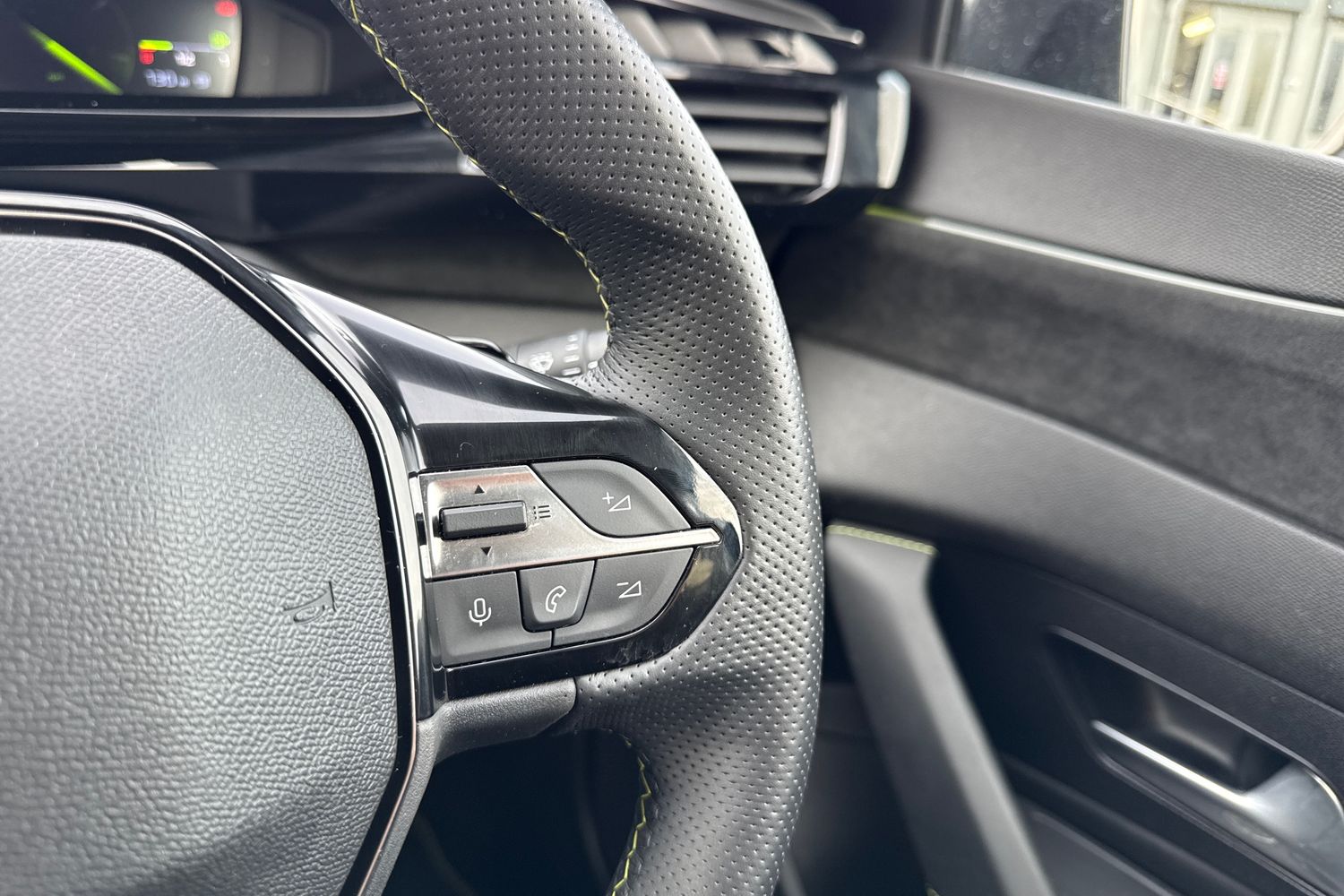 Used Peugeot 308 2022 for sale - 77582613: Photo 38