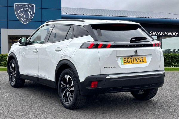 Used Peugeot E-2008 2021 for sale - 76300378: Photo 2
