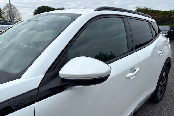 Used Peugeot E-2008 2021 for sale - 76300378: Photo 30