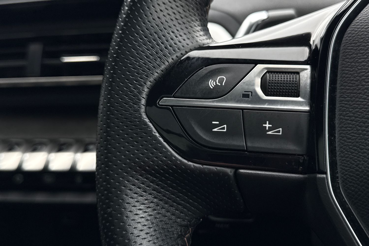 Used Peugeot 3008 2022 for sale - 77608207: Photo 34