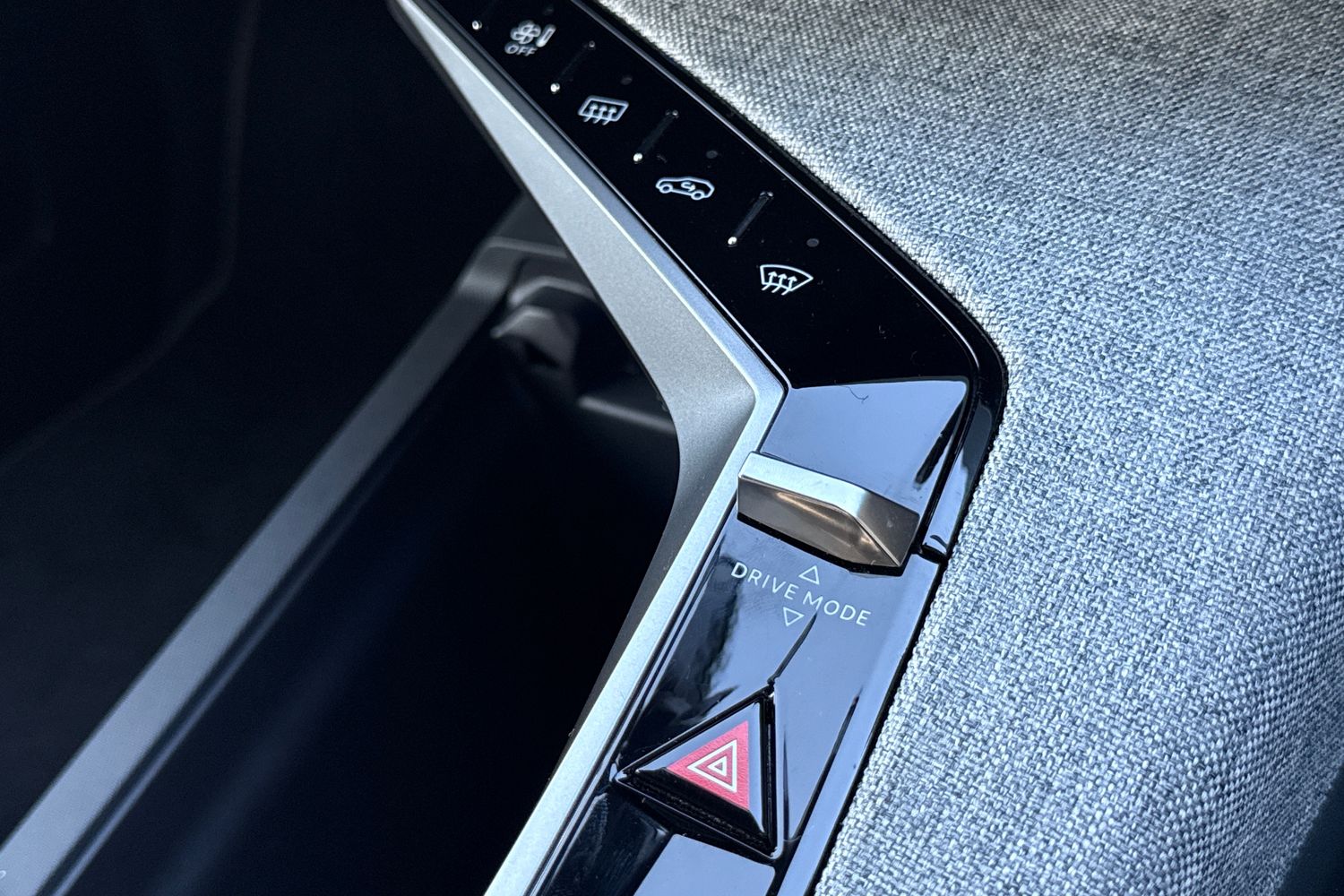 Used Peugeot 5008 2025 for sale - 77011449: Photo 54