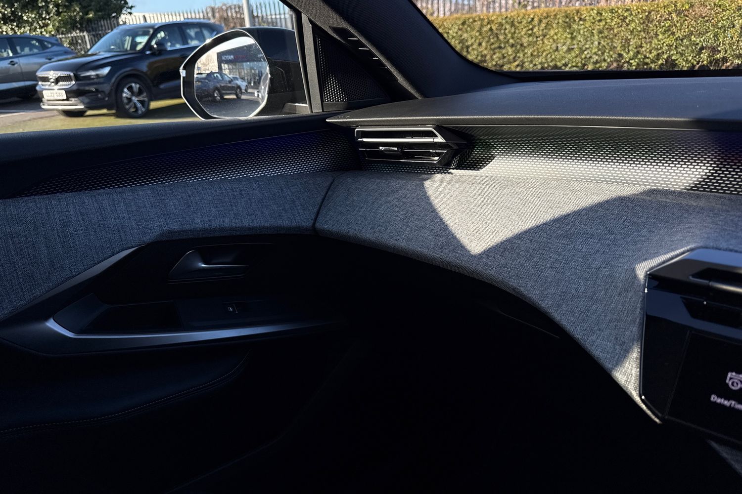 Used Peugeot 5008 2025 for sale - 77011449: Photo 59