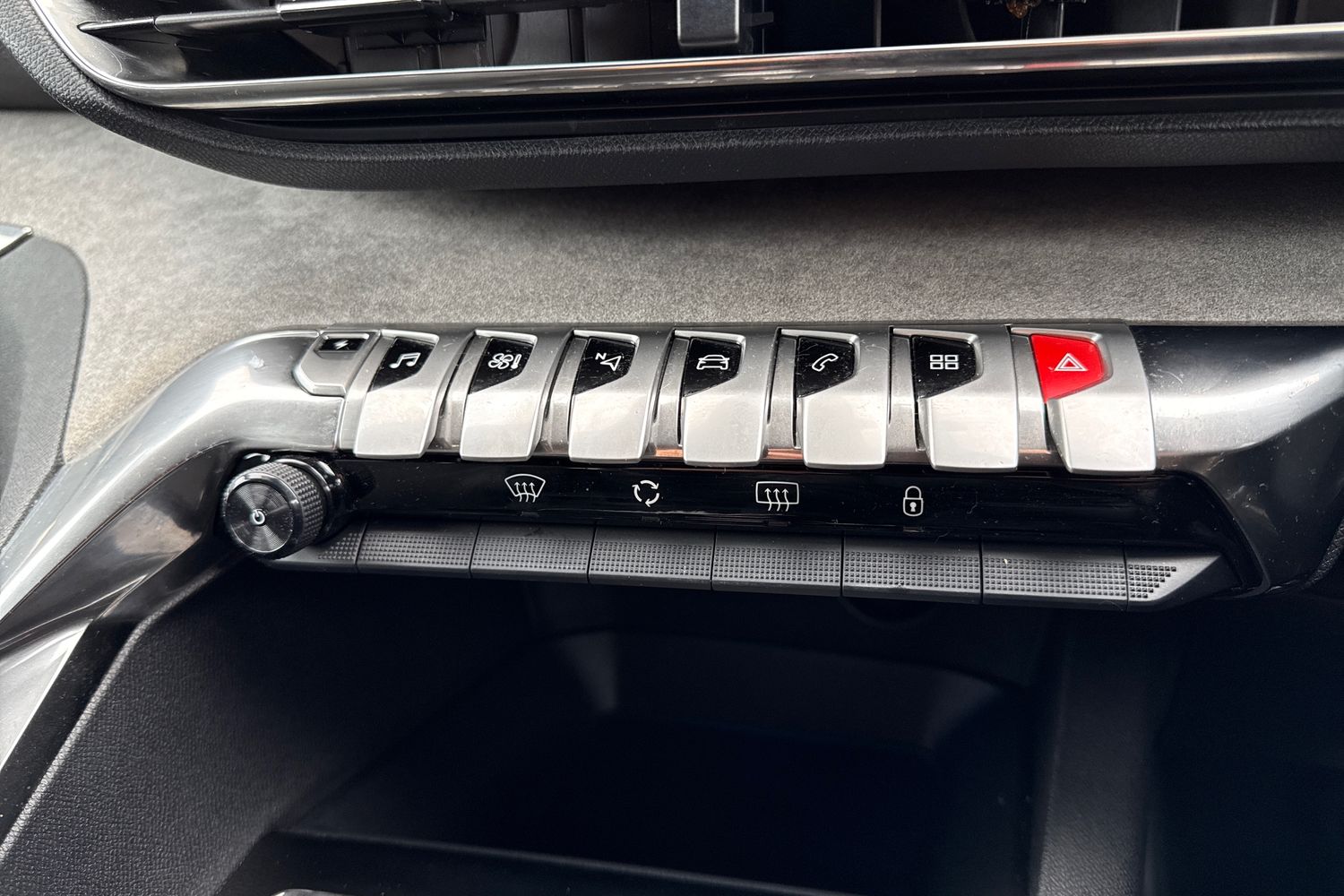 Used Peugeot 3008 2024 for sale - 76836331: Photo 55