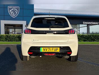 Used Peugeot E-208 2021 for sale - 77382539: Photo