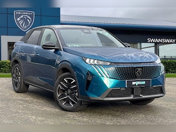 2025 - 1.2 Hybrid 136 GT 5dr e-DSC6