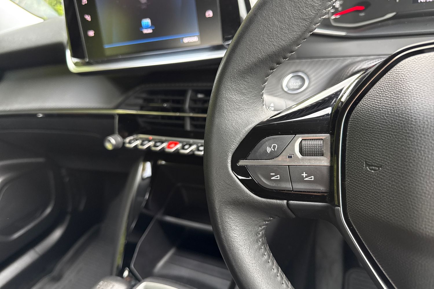 Used Peugeot 2008 2022 for sale - 76429251: Photo 34