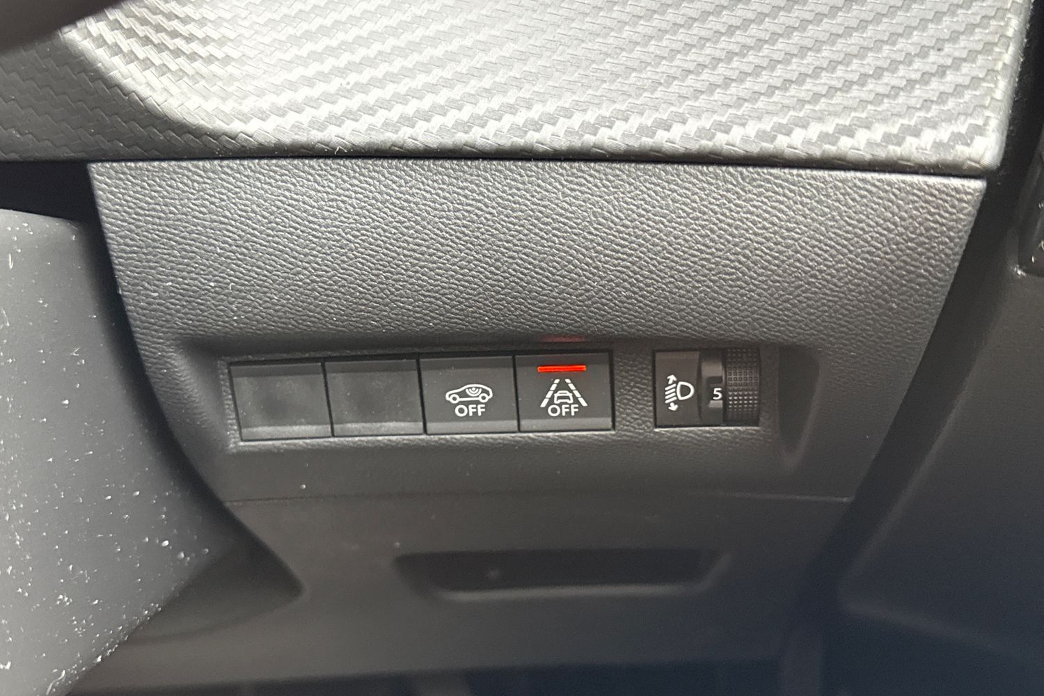 Used Peugeot 2008 2022 for sale - 76429251: Photo 38