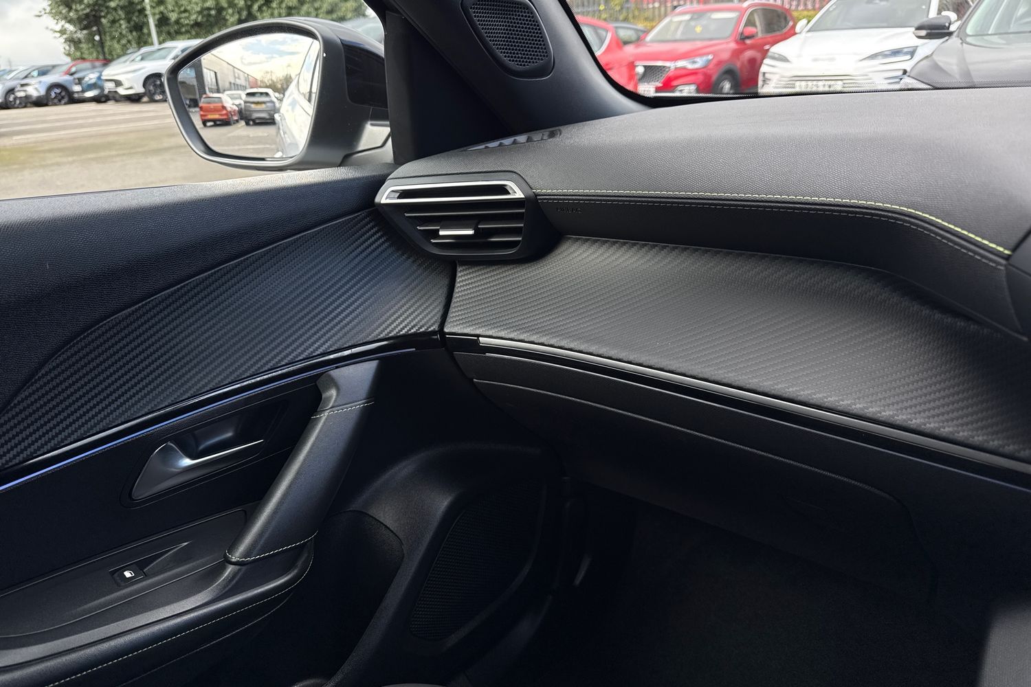 Used Peugeot 2008 2025 for sale - 77879186: Photo 60