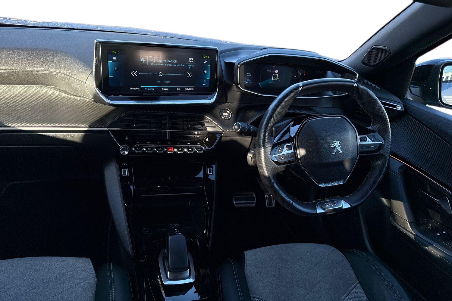 Used Peugeot E-2008 2021 for sale - 76697648: Photo 18