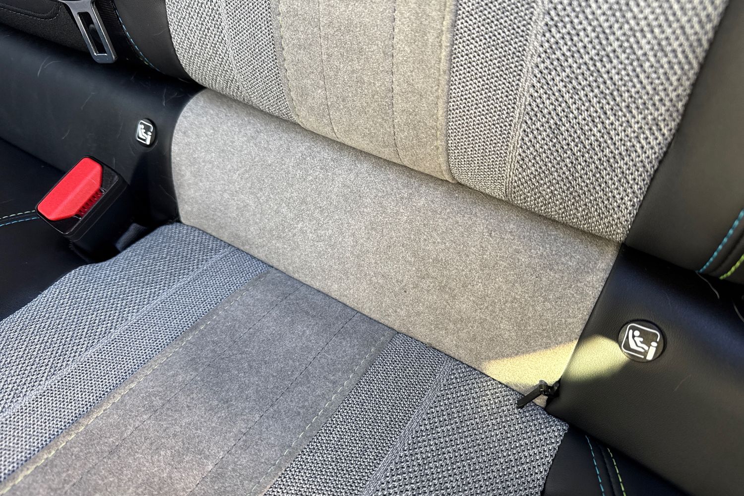 Used Peugeot E-2008 2021 for sale - 76697648: Photo 32