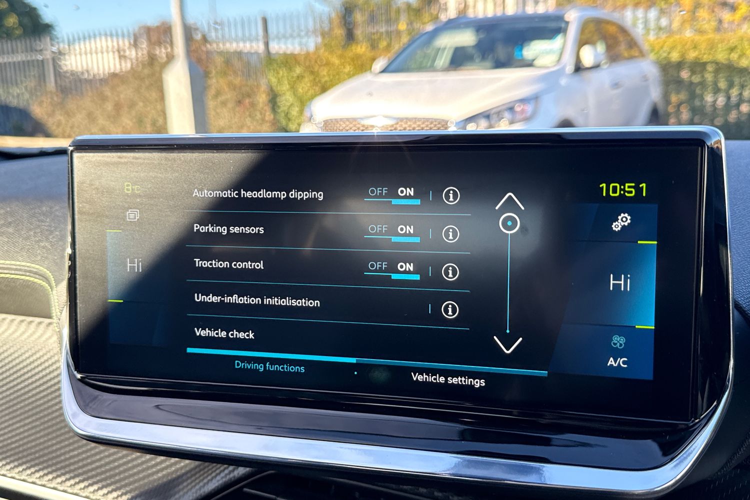 Used Peugeot E-2008 2021 for sale - 76697648: Photo 52