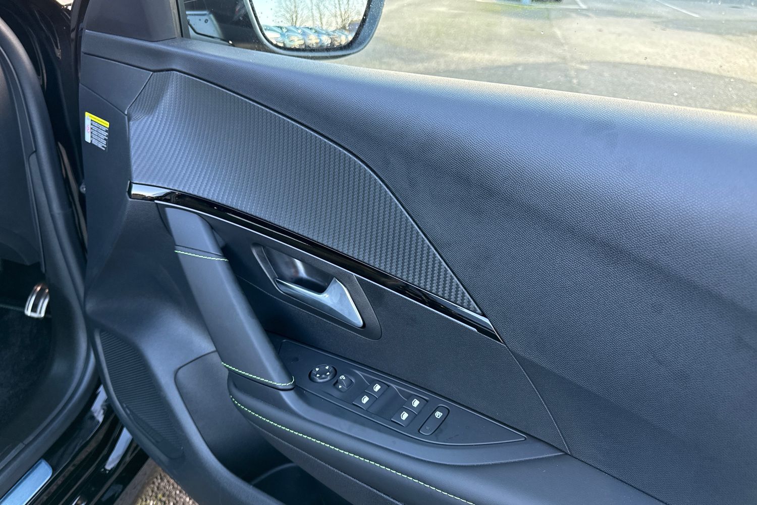 Used Peugeot E-208 2025 for sale - 76902574: Photo 18