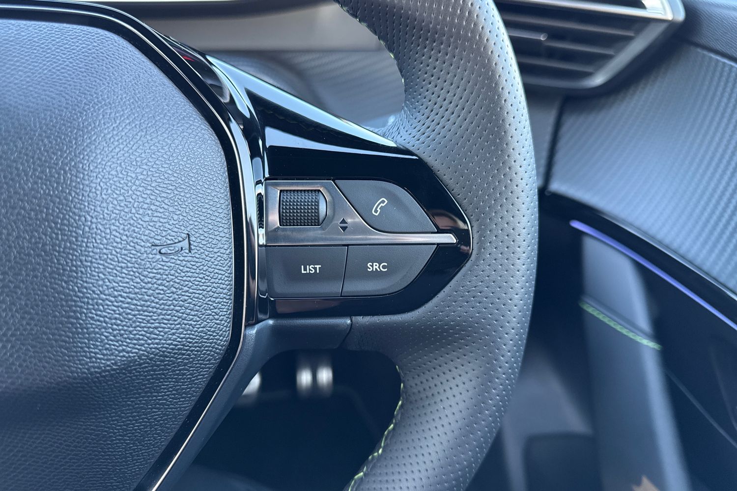 Used Peugeot E-208 2025 for sale - 76902574: Photo 41