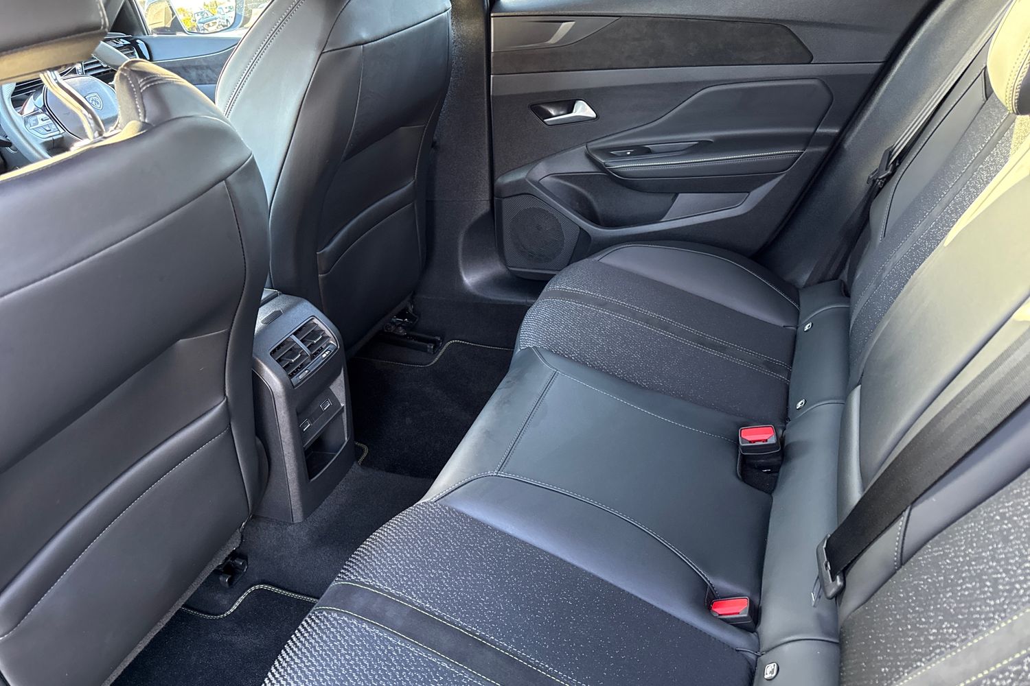 Used Peugeot 408 2025 for sale - 77006869: Photo 29