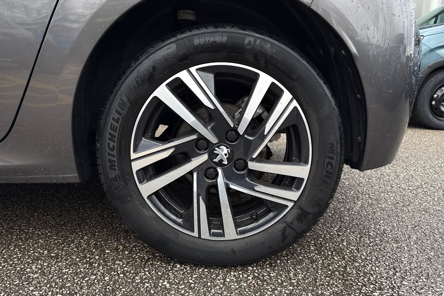 Used Peugeot 208 2022 for sale - 77608373: Photo 9