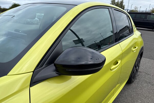 Used Peugeot E-208 2024 for sale - 76232563: Photo 28