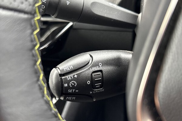 Used Peugeot E-208 2024 for sale - 76232563: Photo 41