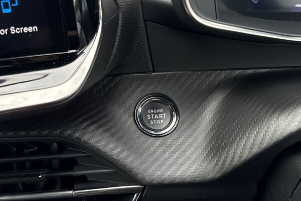Used Peugeot E-208 2024 for sale - 76232563: Photo 54