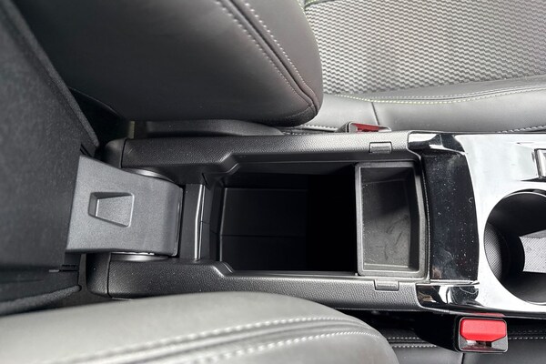 Used Peugeot E-208 2024 for sale - 76232563: Photo 60