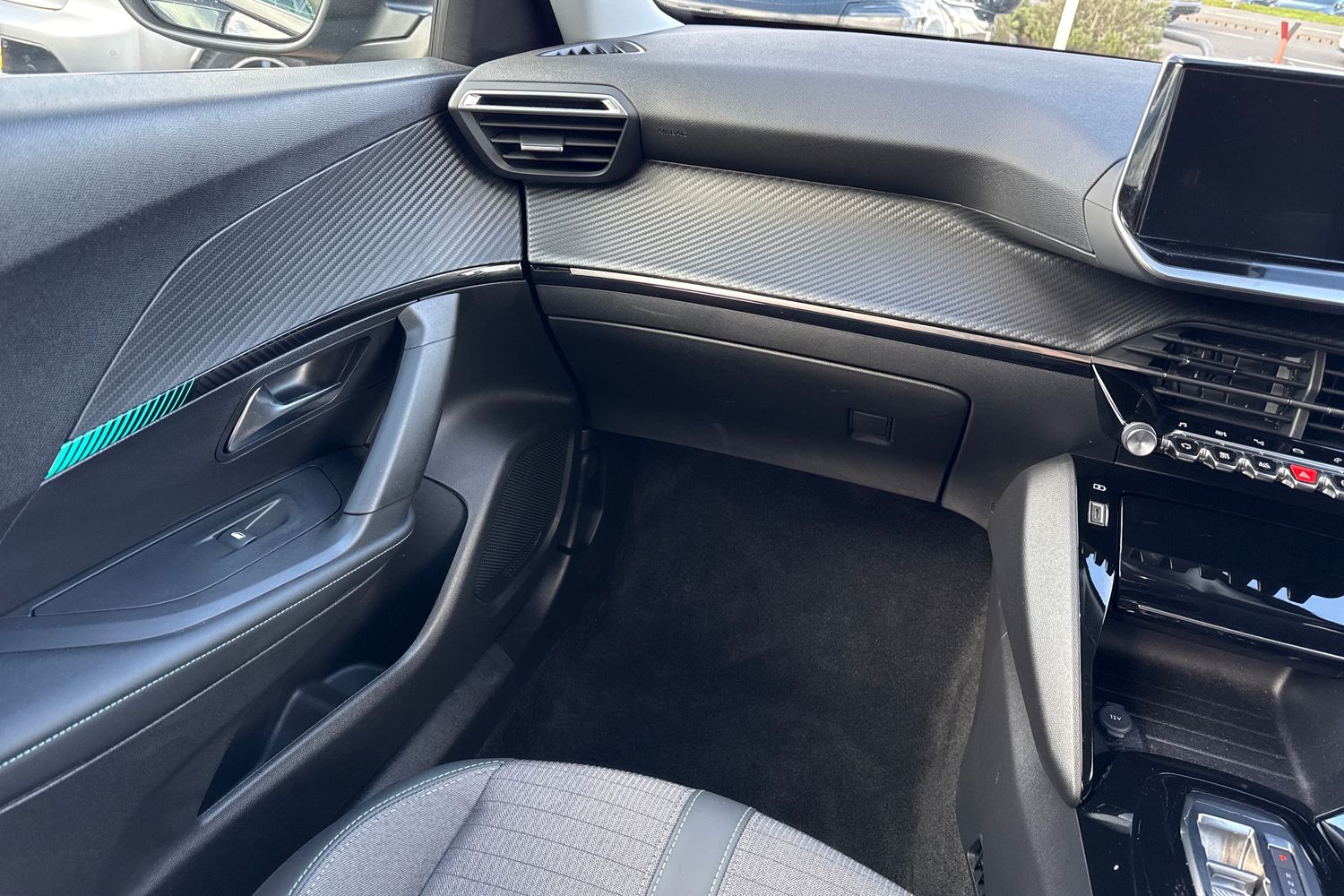 Used Peugeot 2008 2022 for sale - 77661710: Photo 19