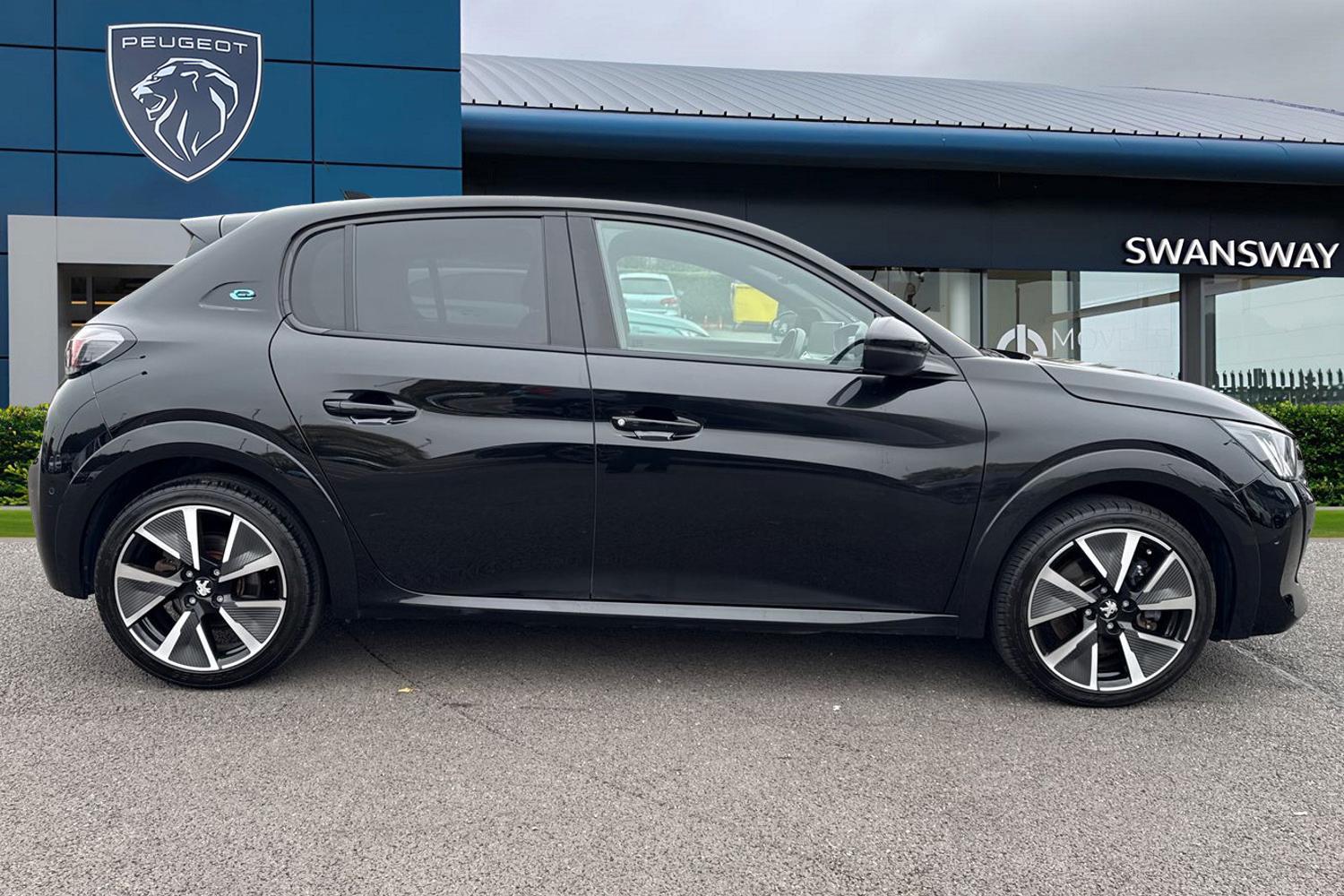 Used Peugeot 208 2021 for sale - 76368727: Photo 3