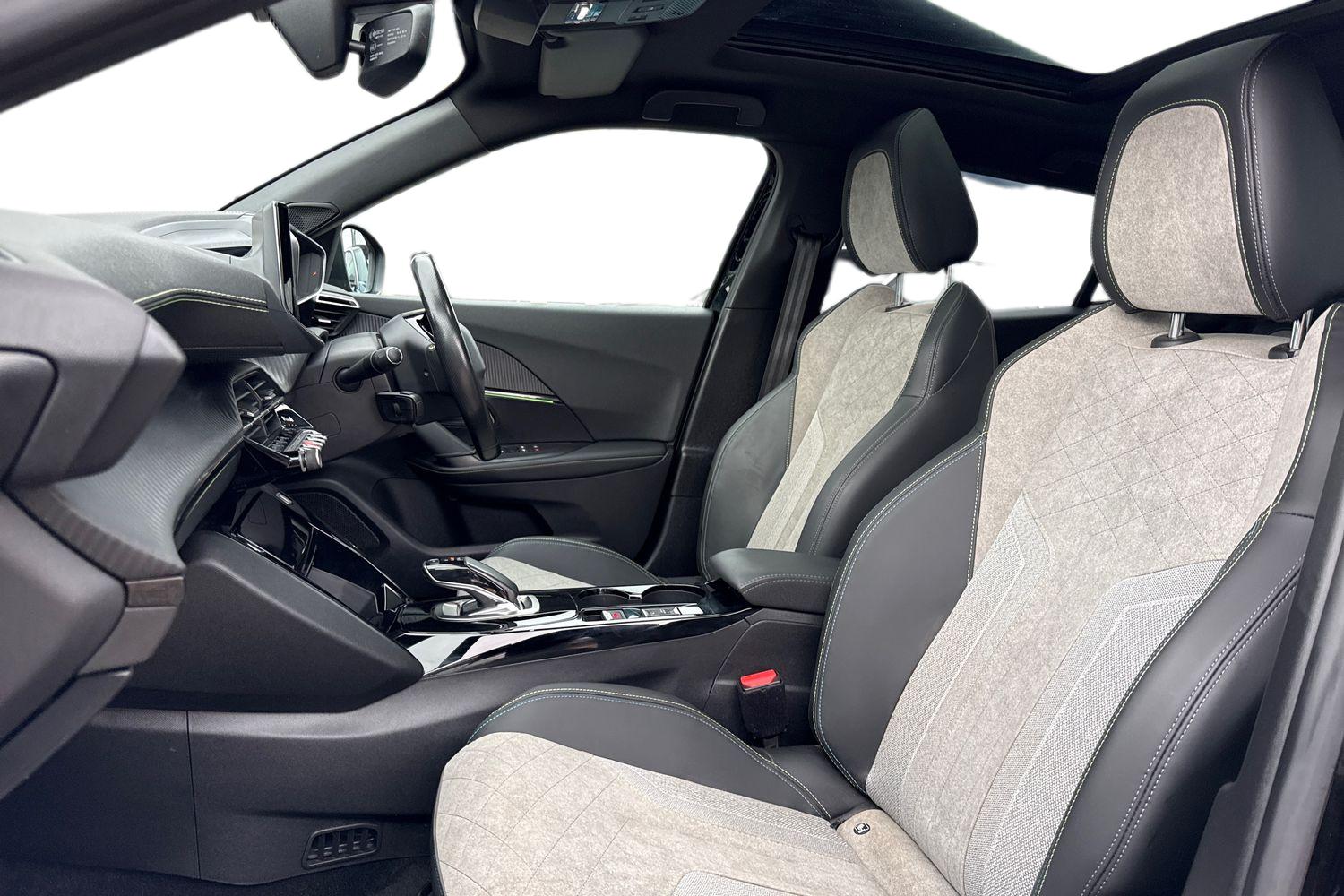 Used Peugeot 2008 2021 for sale - 78177849: Photo 16