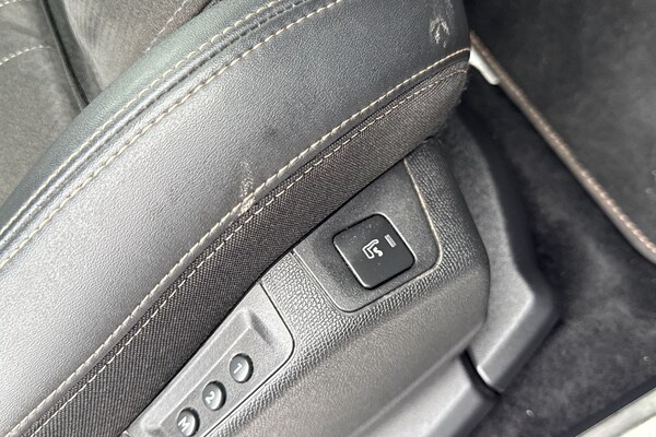 Used Peugeot 3008 2022 for sale - 75995917: Photo 39