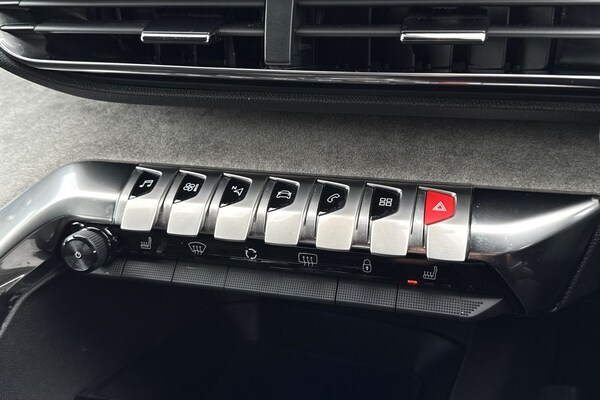 Used Peugeot 3008 2022 for sale - 75995917: Photo 57