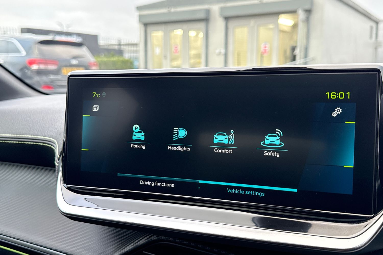 Used Peugeot 208 2021 for sale - 77444118: Photo 53