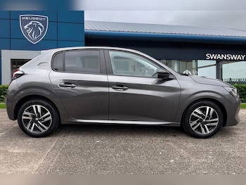 Used Peugeot 208 2023 for sale - 79297516: Photo