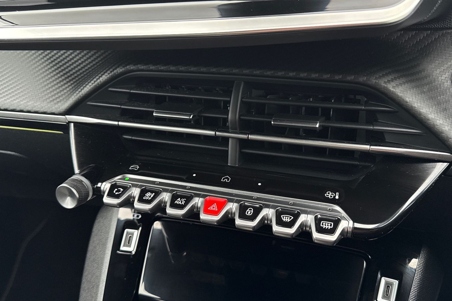 Used Peugeot 2008 2023 for sale - 77382763: Photo 52