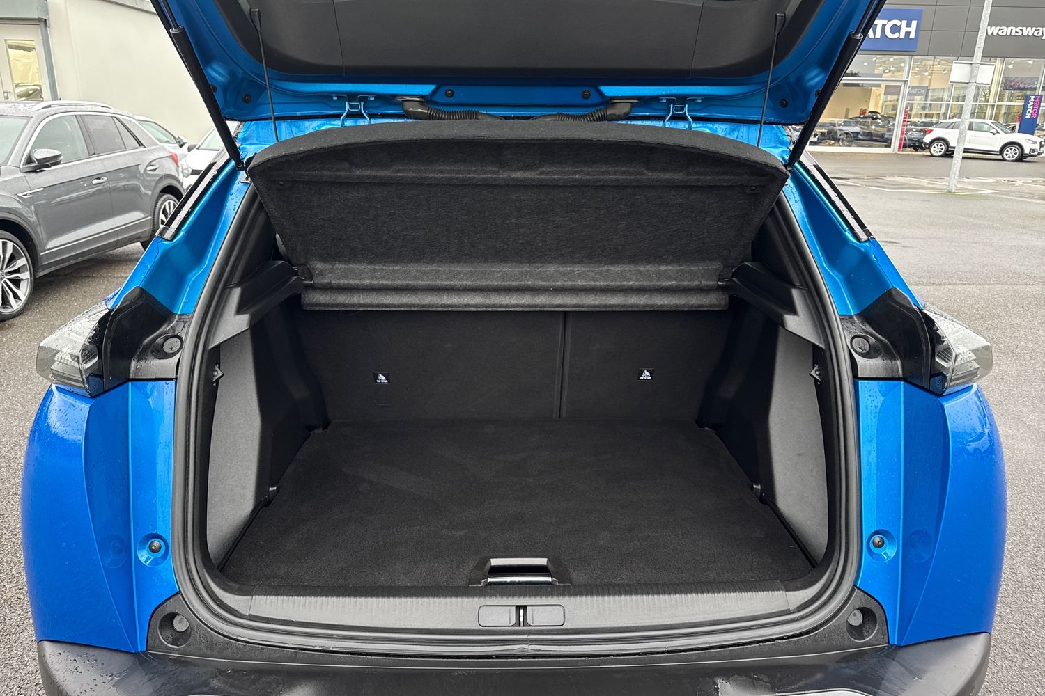 Used Peugeot 2008 2023 for sale - 77382763: Photo 9