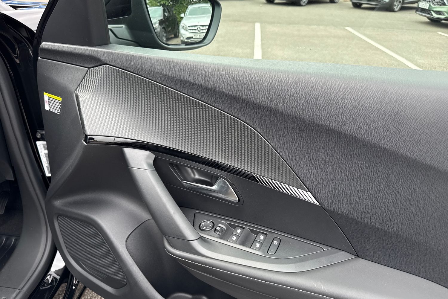 Used Peugeot E-2008 2025 for sale - 76250611: Photo 20