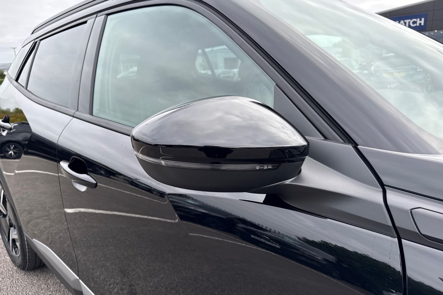 Used Peugeot E-2008 2025 for sale - 76250611: Photo 35