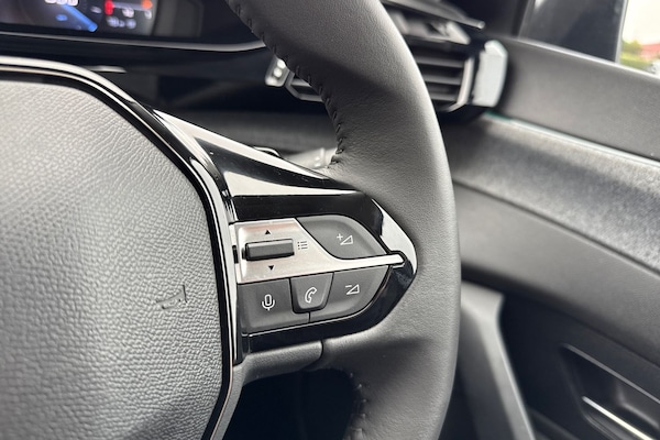 Used Peugeot 308 2022 for sale - 76288275: Photo 37