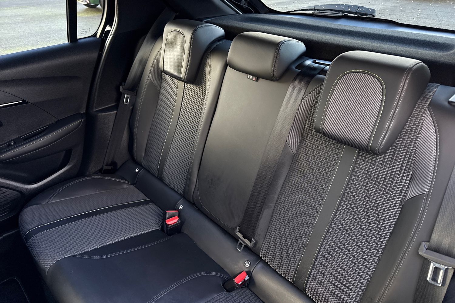 Used Peugeot E-208 2021 for sale - 76629786: Photo 19