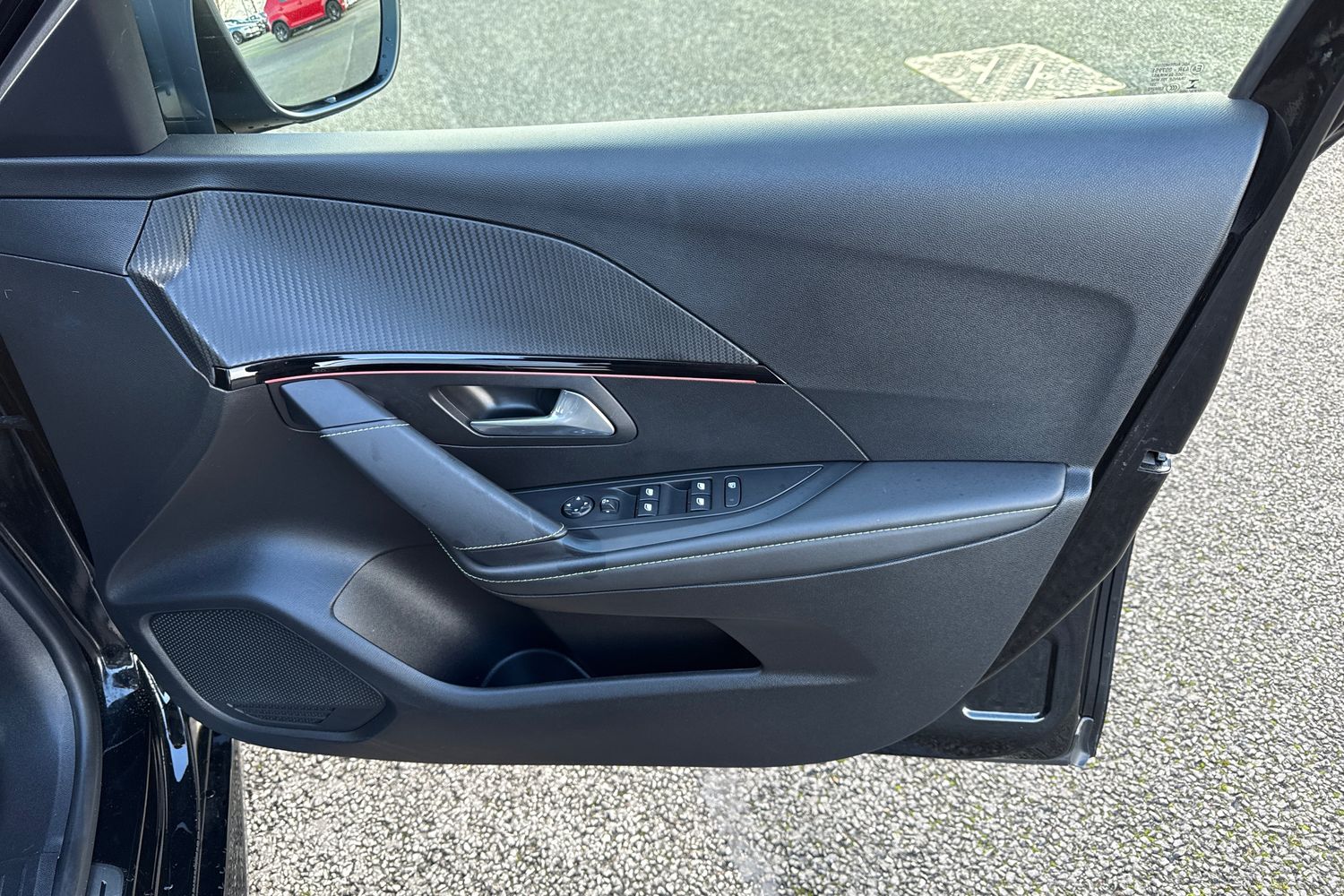 Used Peugeot E-208 2021 for sale - 76629786: Photo 21