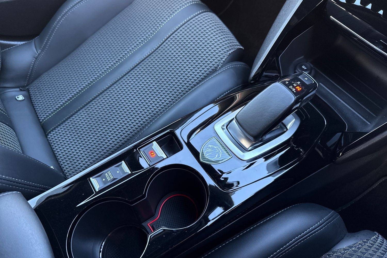 Used Peugeot E-208 2021 for sale - 76629786: Photo 23