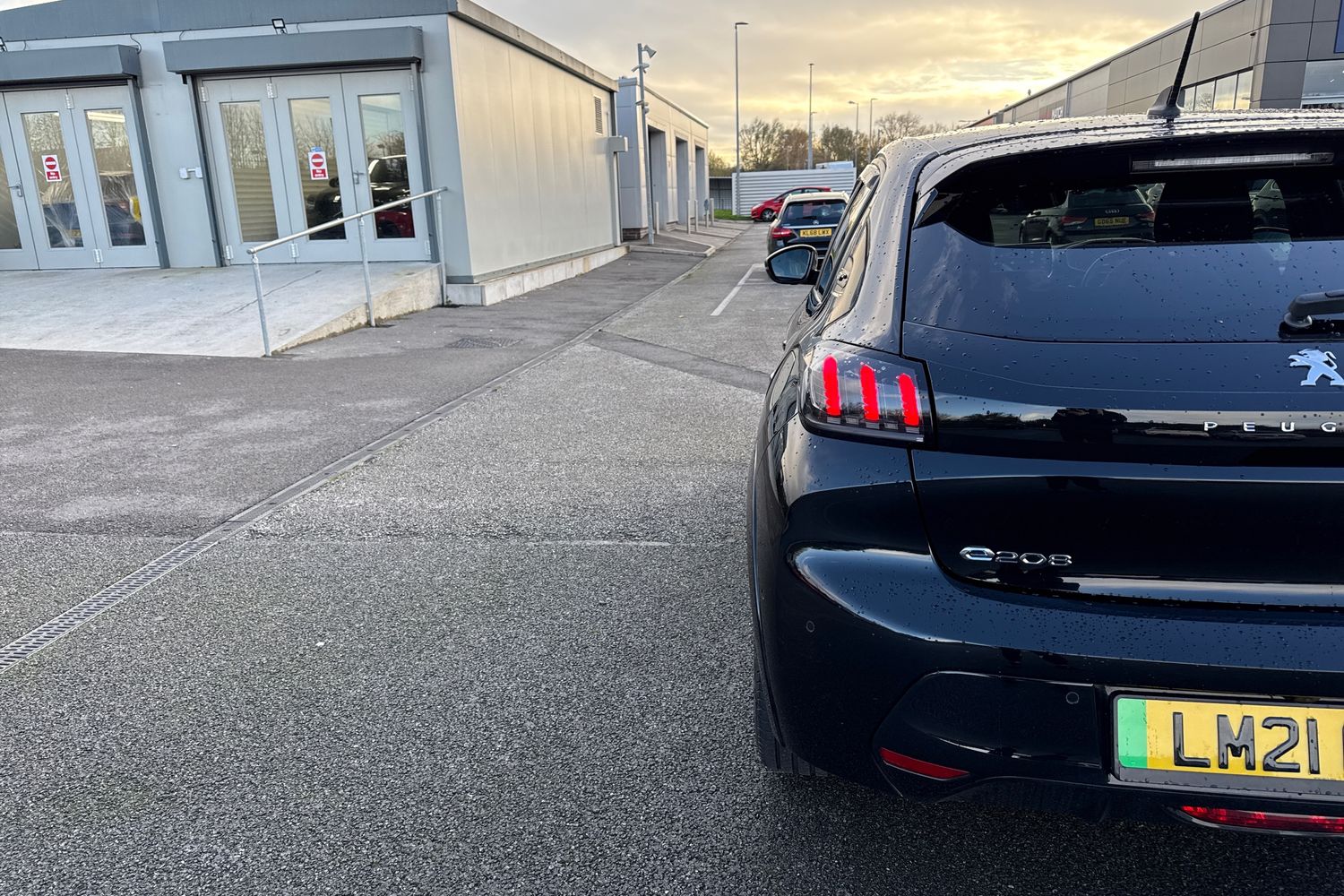 Used Peugeot E-208 2021 for sale - 76629786: Photo 31