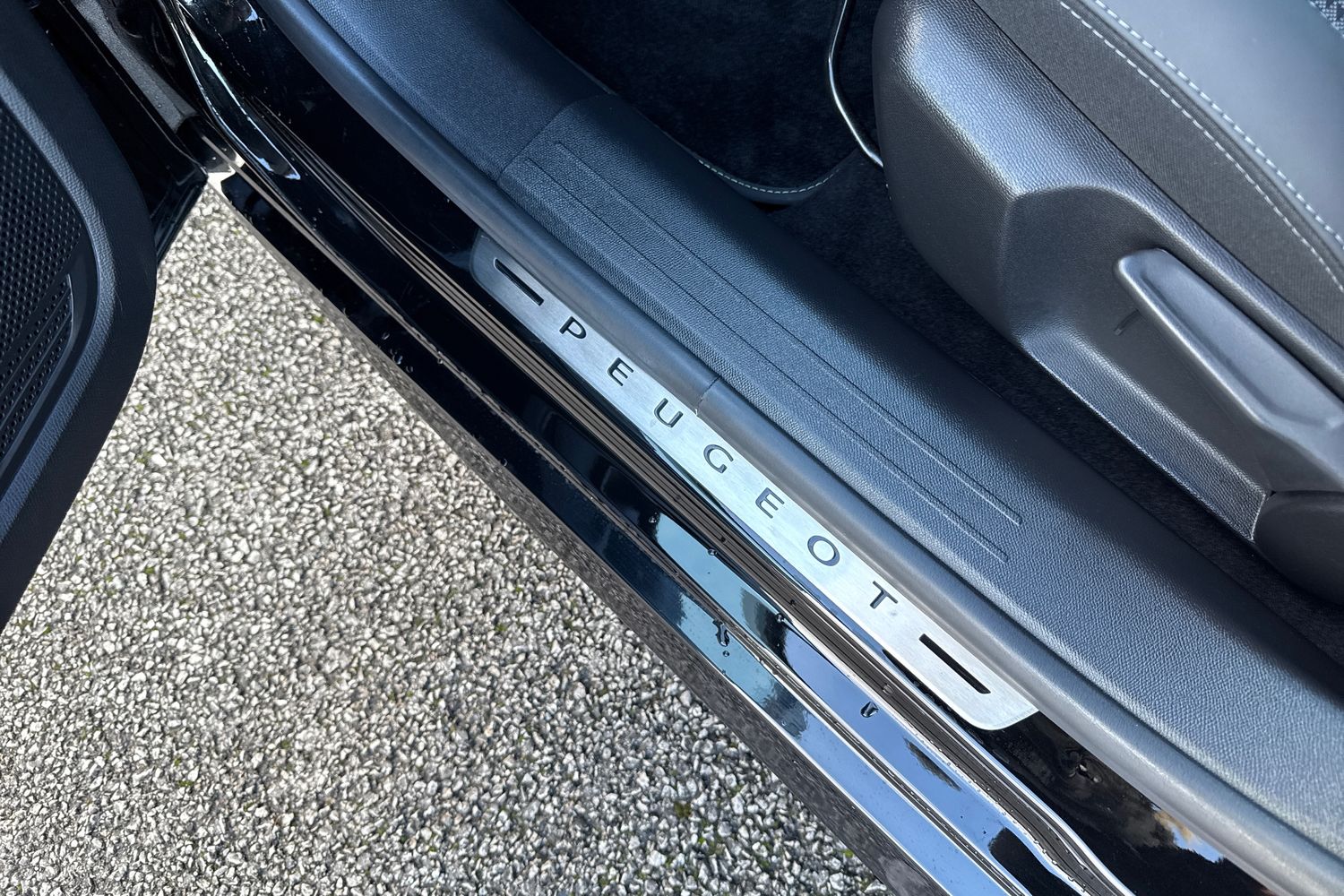 Used Peugeot E-208 2021 for sale - 76629786: Photo 39