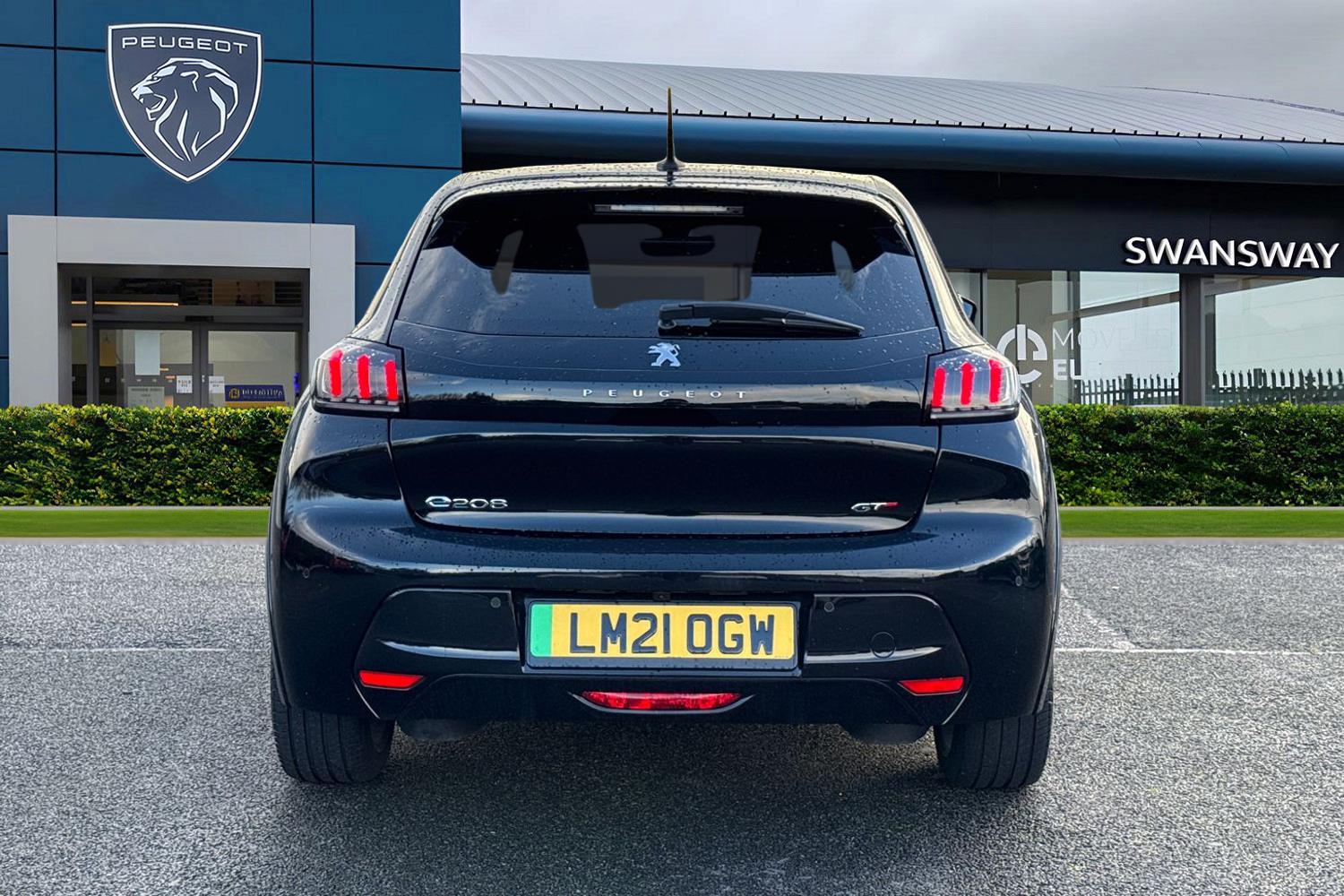 Used Peugeot E-208 2021 for sale - 76629786: Photo 4