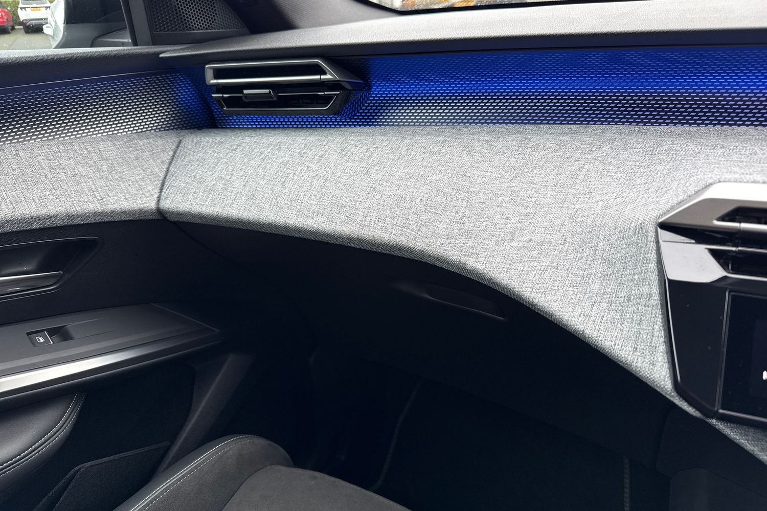 Used Peugeot 3008 2024 for sale - 76553406: Photo 59