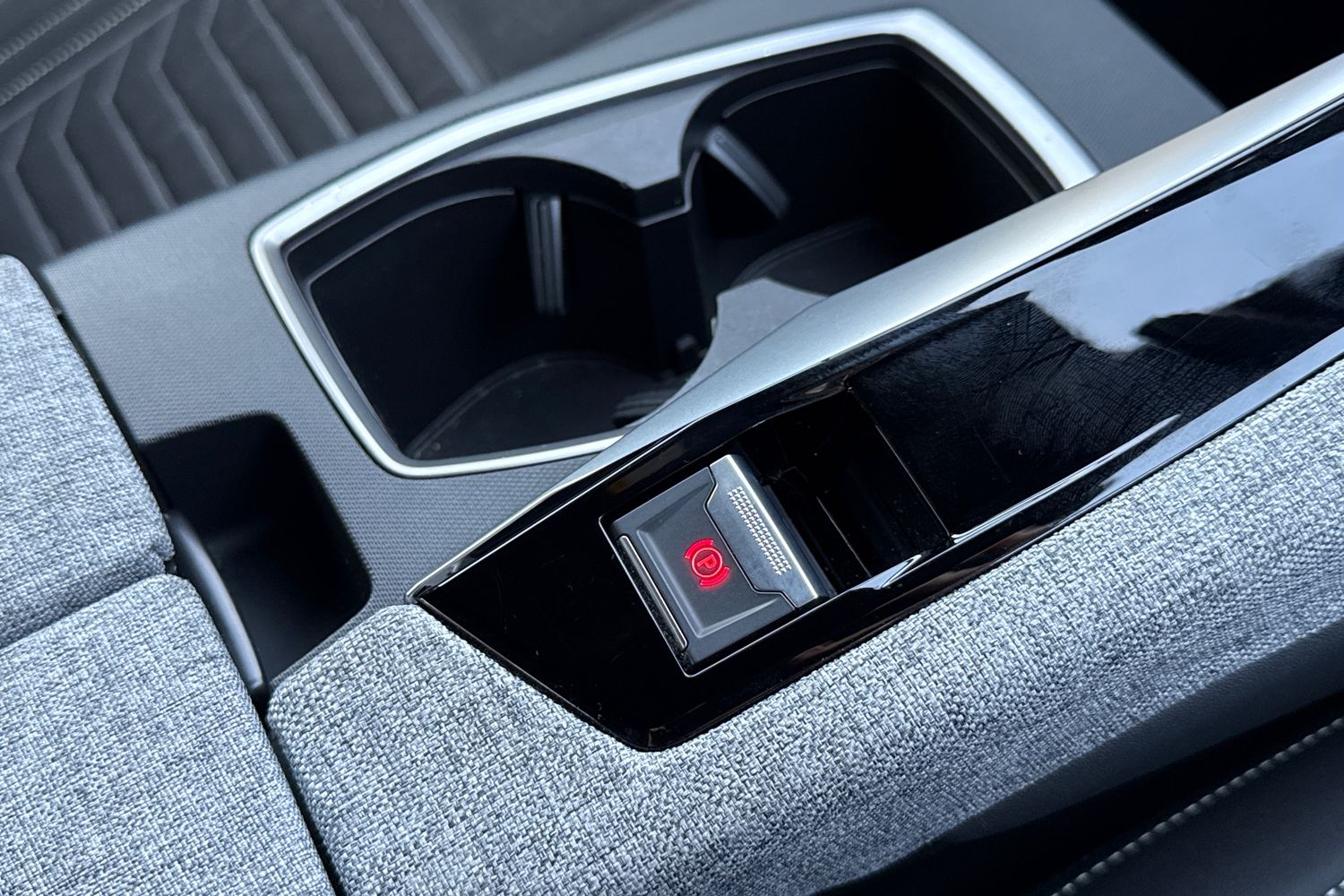 Used Peugeot 3008 2024 for sale - 77943702: Photo 52