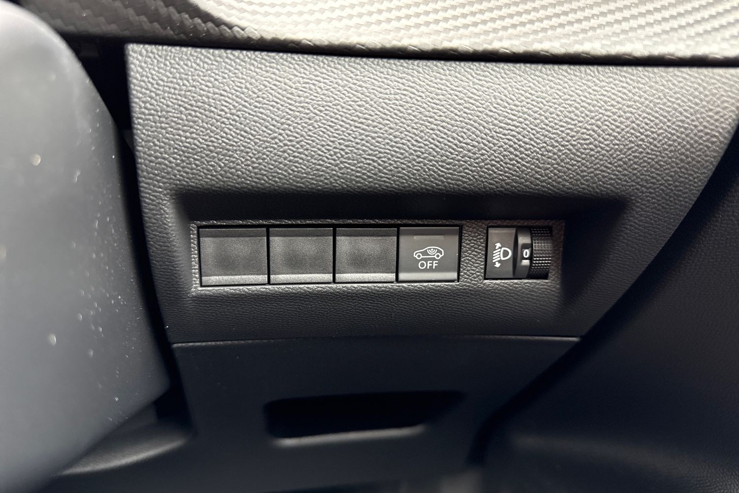 Used Peugeot E-2008 2026 for sale - 77820244: Photo 42